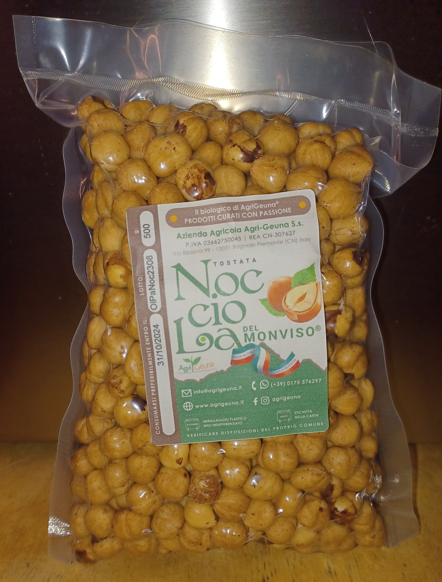 La "Nocciola del Monviso"® - nocciole coltivate da azienda biologica, TOSTATE SFUSE maggiori di 9kg